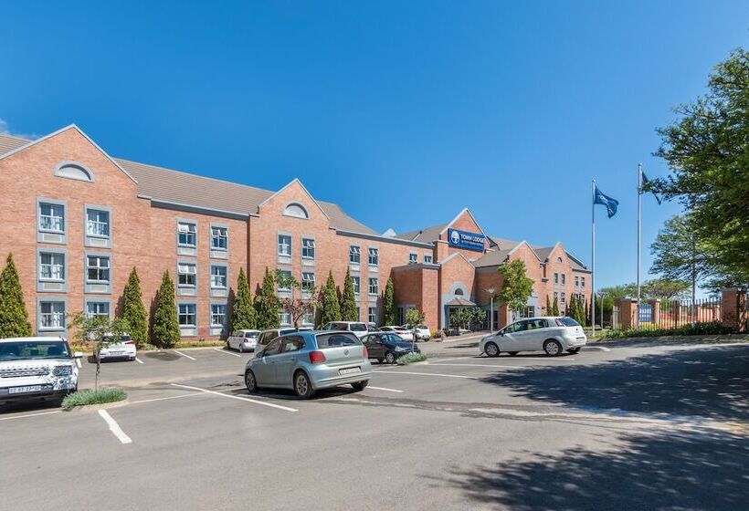 Отель Town Lodge Roodepoort
