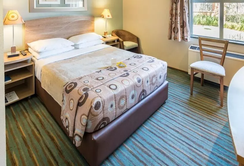 酒店 Town Lodge Roodepoort