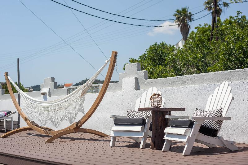 Malibu Boutique Studios & Bungalows