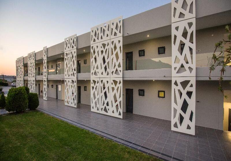 Malibu Boutique Studios & Bungalows