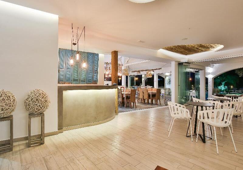 Malibu Boutique Studios & Bungalows