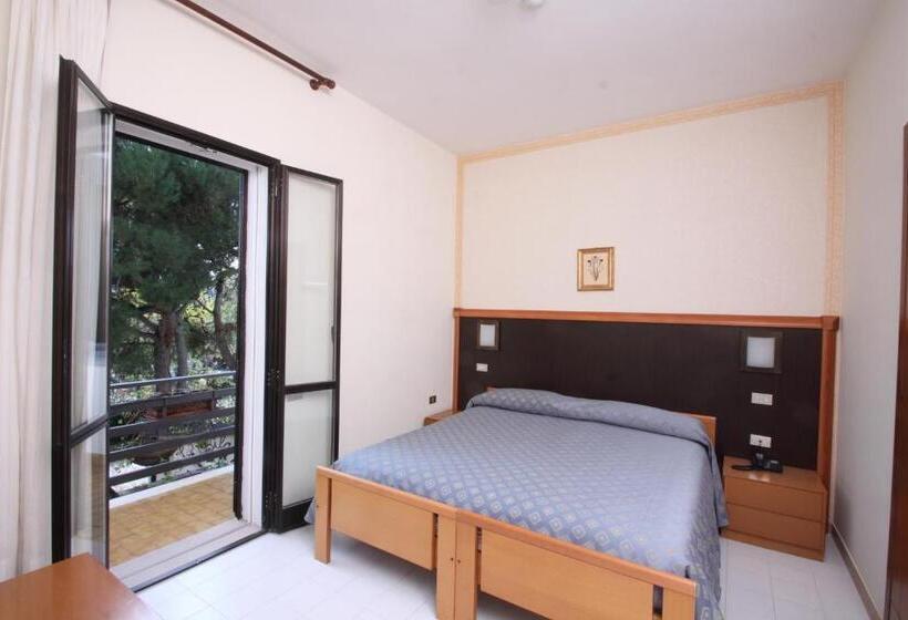 בית מלון כפרי Ristorante La Bilancia