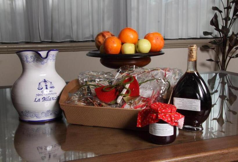 בית מלון כפרי Ristorante La Bilancia