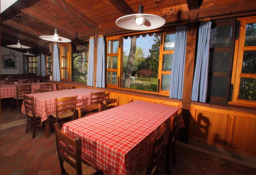 בית מלון כפרי Ristorante La Bilancia