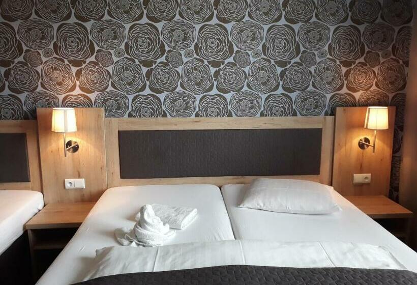 בית מלון כפרי Rozvoj