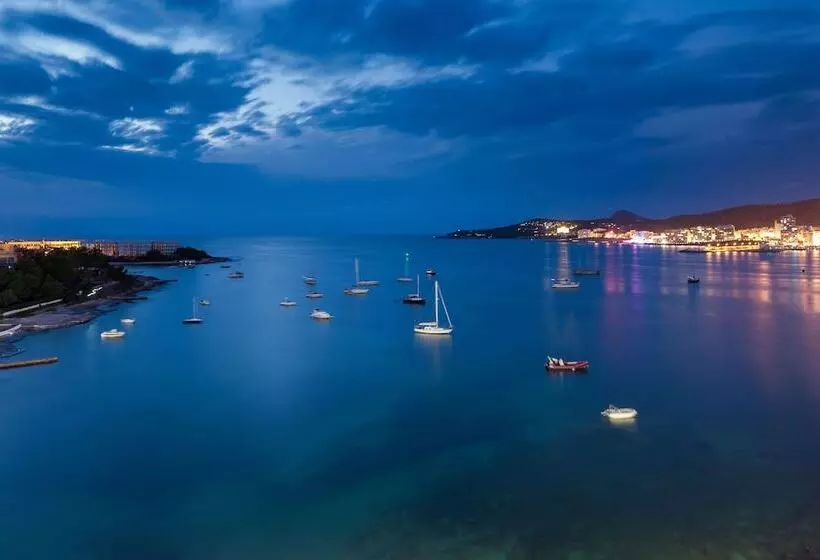 Axel Beach Ibiza   Adults Only