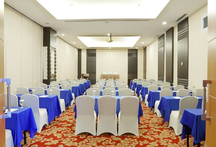 Aston Jayapura Hotel and Convention Center