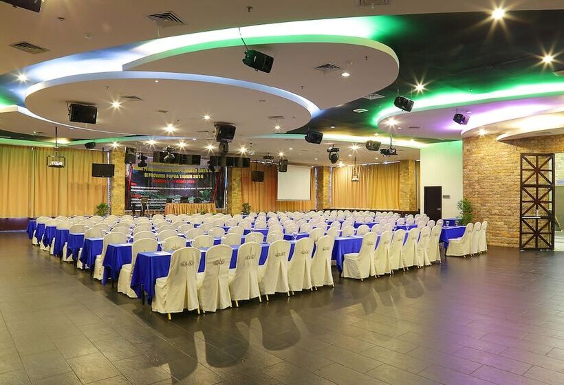 Aston Jayapura Hotel and Convention Center