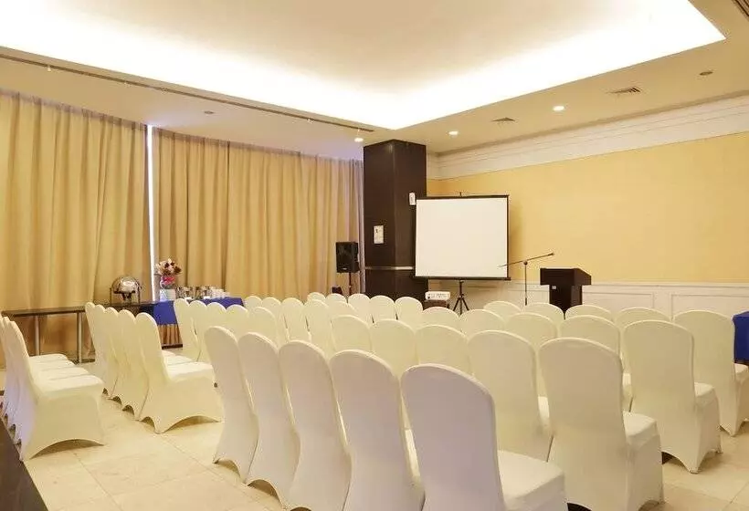 Aston Jayapura Hotel and Convention Center