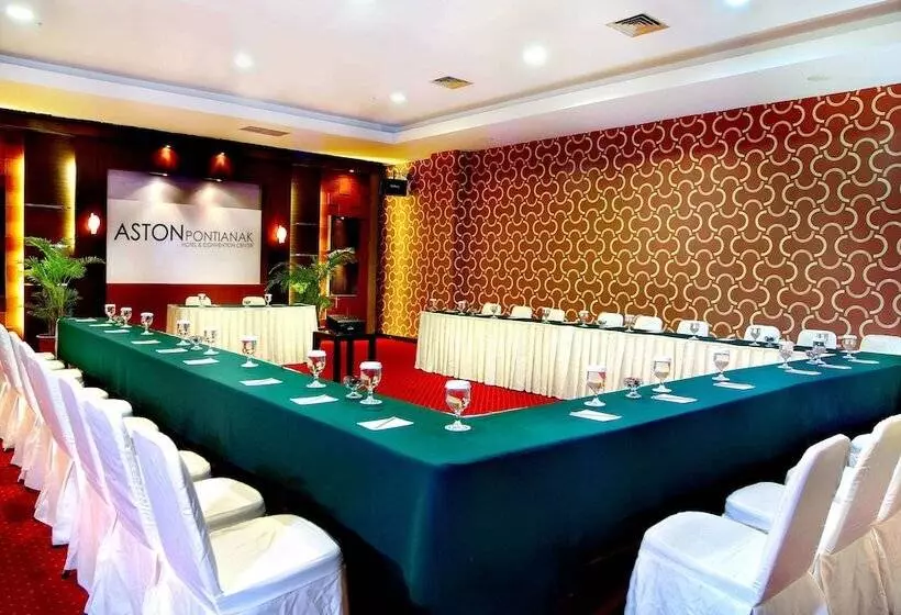 Aston Pontianak Hotel And Convention Center