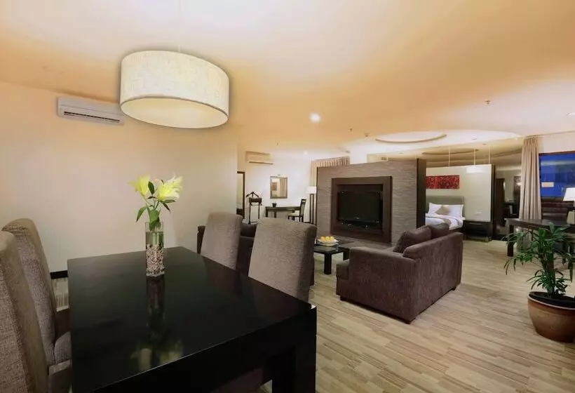 Aston Pontianak Hotel And Convention Center