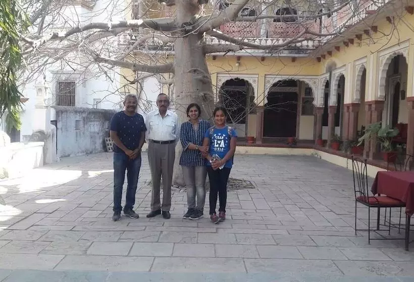 酒店 Bassi Fort Palace