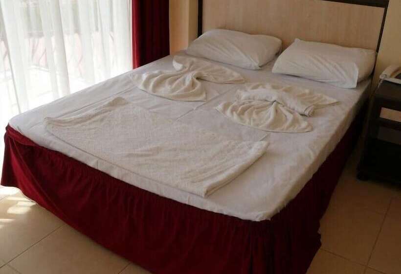 ホテル Erdek Benan