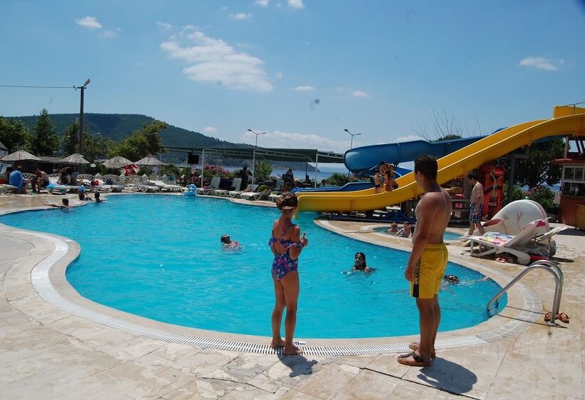 ホテル Erdek Benan