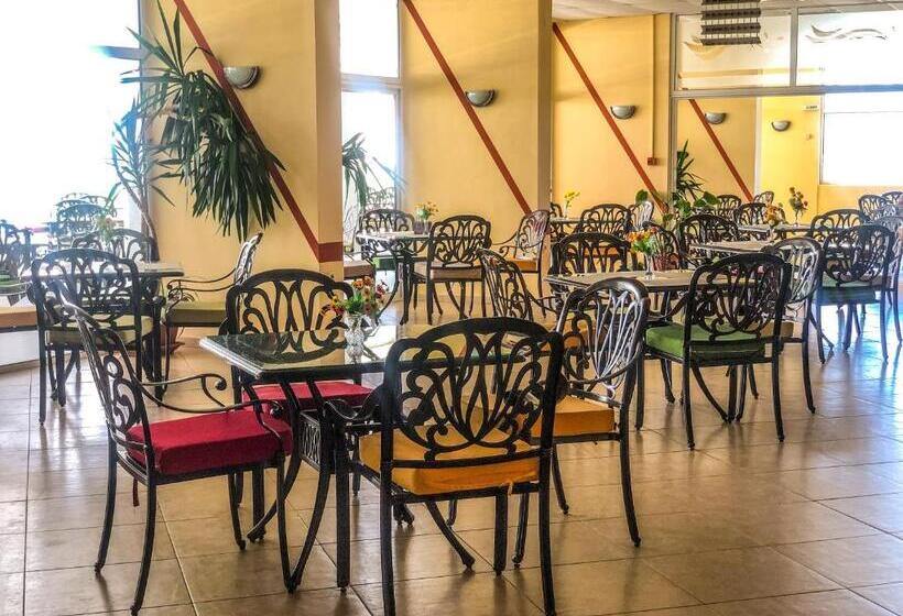 ホテル Flamingo Beach