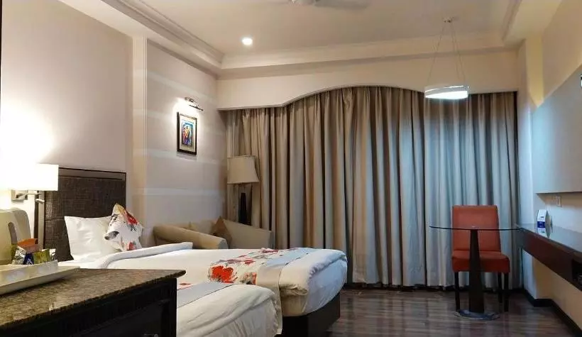 בית מלון כפרי Inn Riviera Jammu