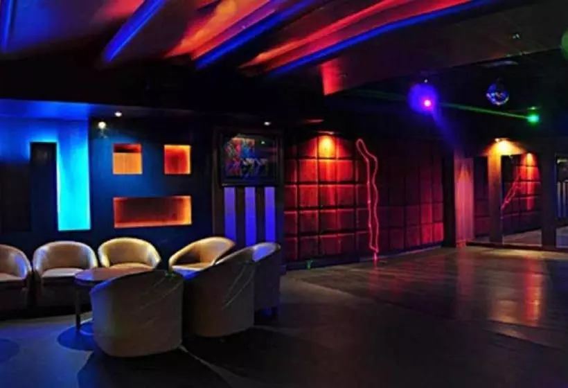 בית מלון כפרי Inn Riviera Jammu