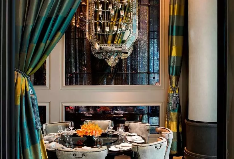 The Fullerton Bay Hotel Singapore