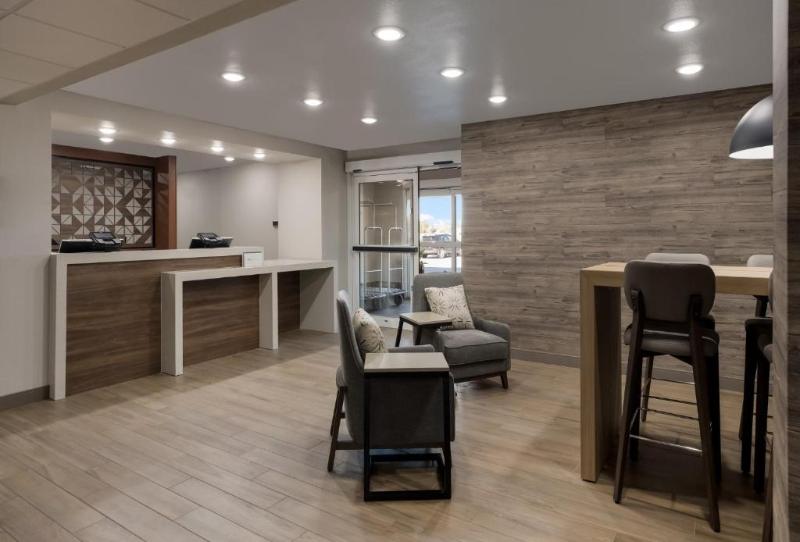 Hotelli Candlewood Suites Lafayette River Ranch, An Ihg