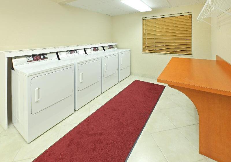 호텔 Candlewood Suites West Little Rock, An Ihg