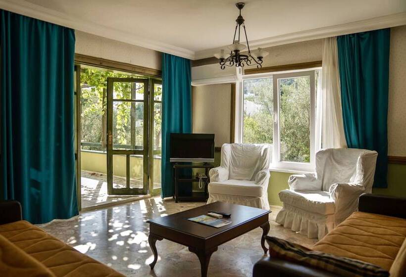 فندق Club Afrodit