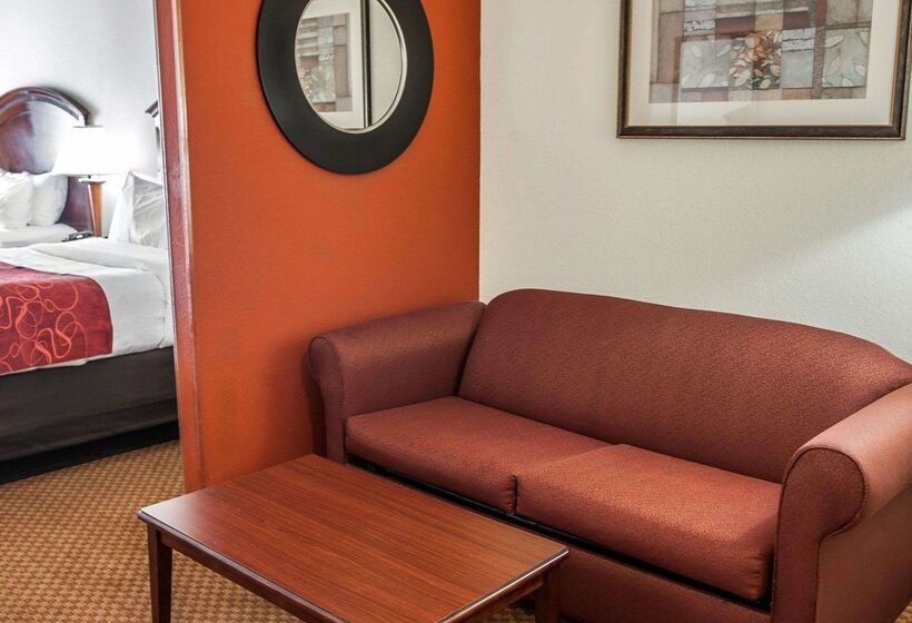 ホテル Comfort Suites Near Indianapolis Airport