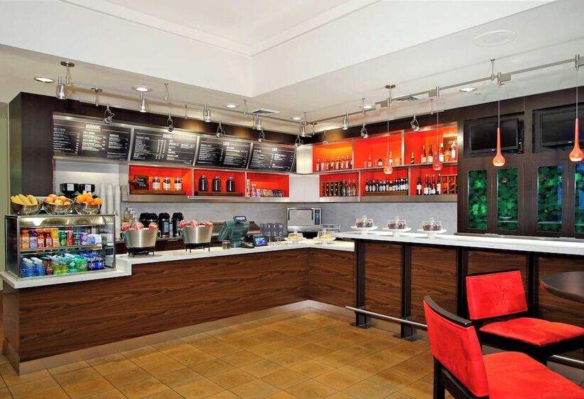 בית מלון כפרי Courtyard Oakland Downtown