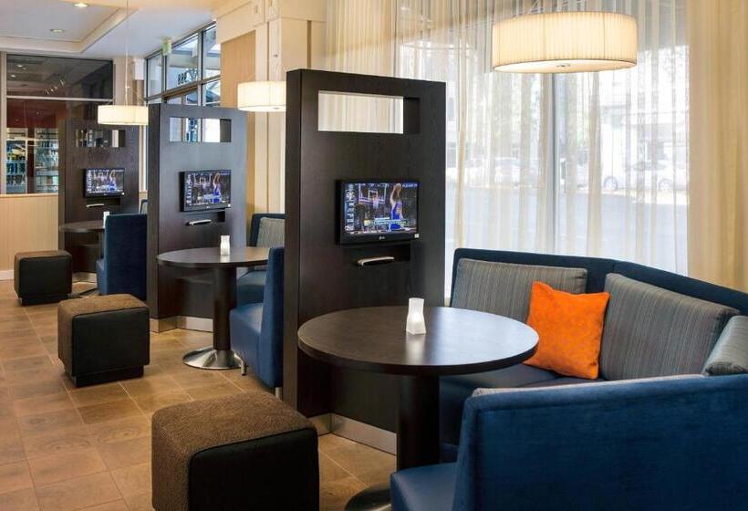 בית מלון כפרי Courtyard Oakland Downtown