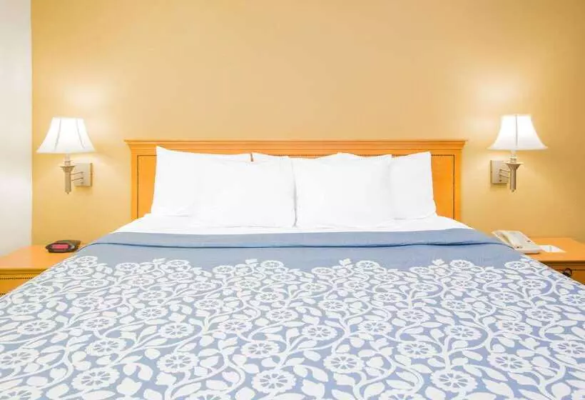 Hotel Days Inn By Wyndham Hattiesburg Ms