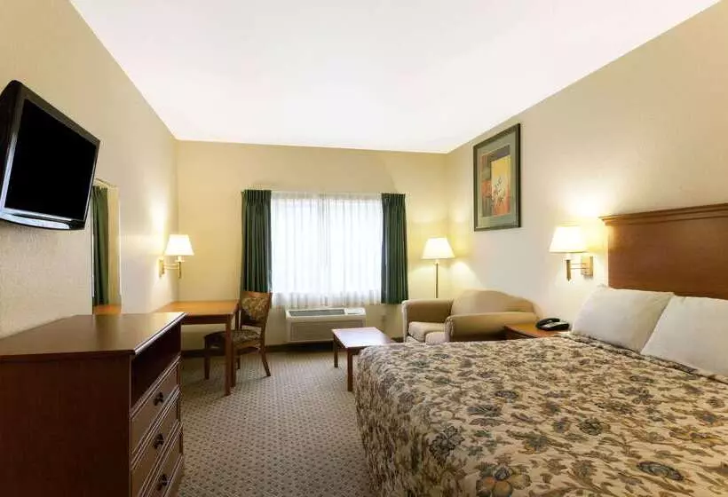 هتل Days Inn By Wyndham San Antonio At Palo Alto