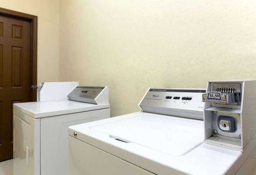 فندق Days Inn By Wyndham San Antonio At Palo Alto