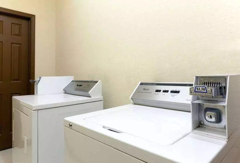 هتل Days Inn By Wyndham San Antonio At Palo Alto
