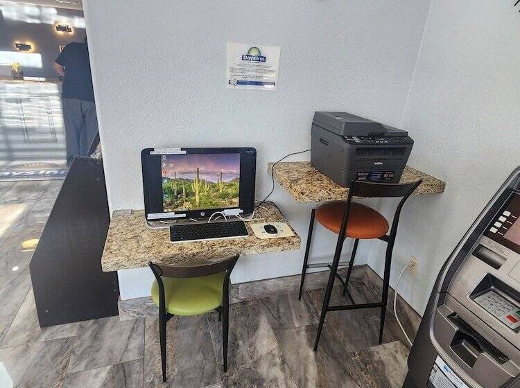 فندق Days Inn & Suites By Wyndham Tucson/marana