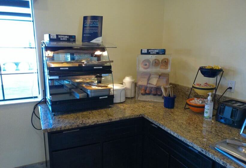 فندق Days Inn & Suites By Wyndham Tucson/marana