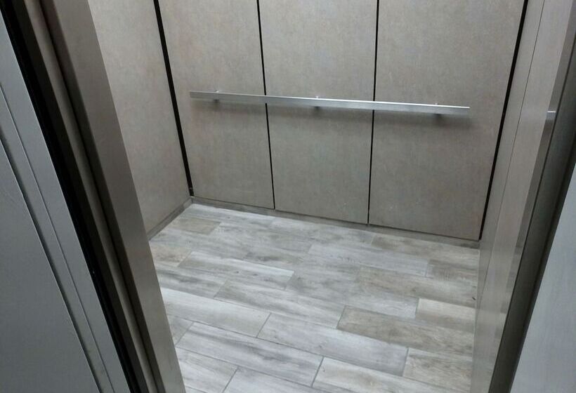 فندق Days Inn & Suites By Wyndham Tucson/marana