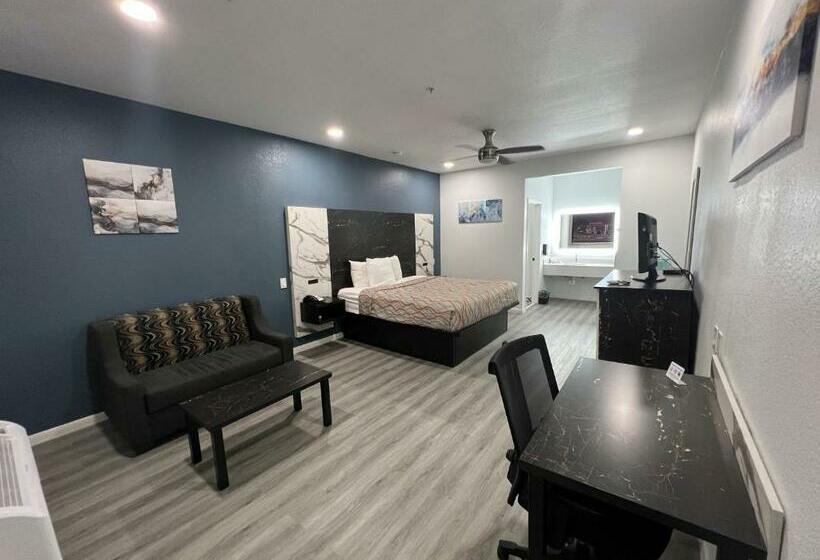 هتل Grand Villa Inn Galleria