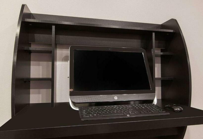 هتل Grand Villa Inn Galleria