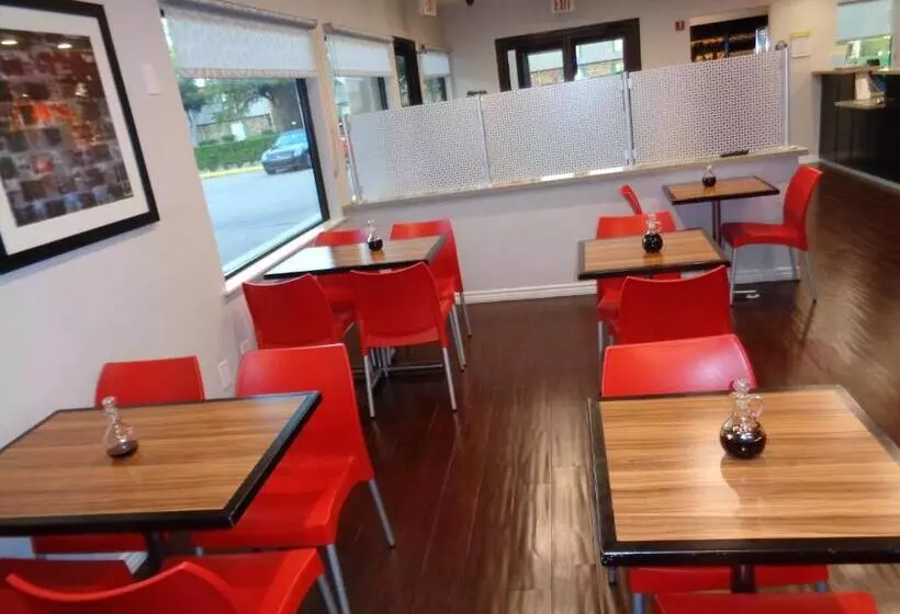 בית מלון כפרי Grand Villa Inn Galleria