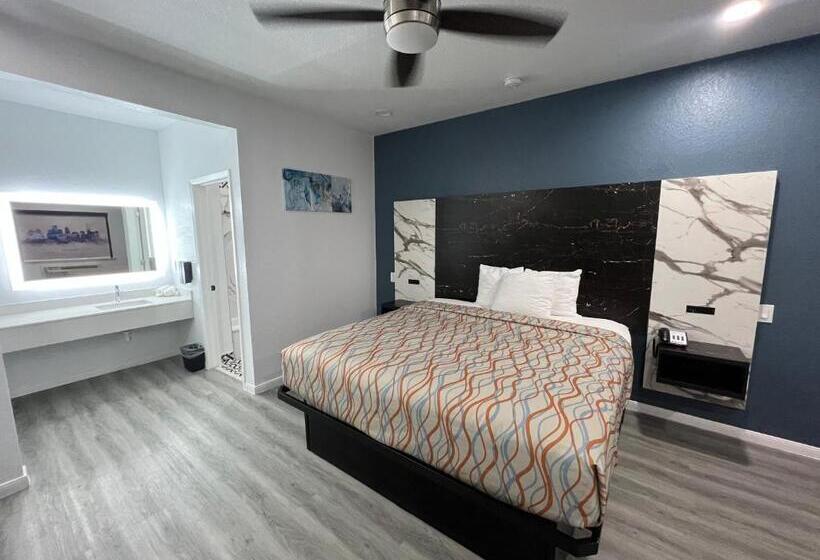 هتل Grand Villa Inn Galleria