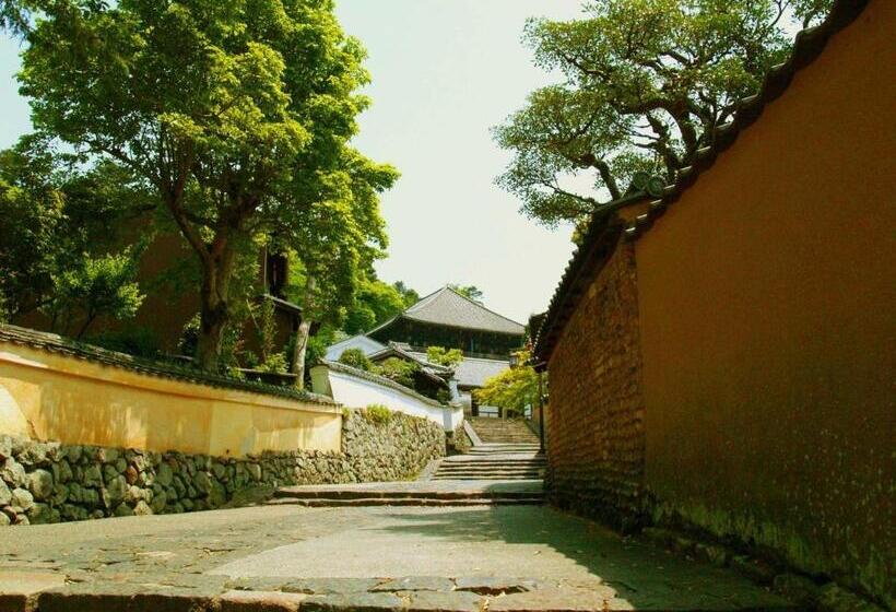 فندق Guesthouse Nara Komachi