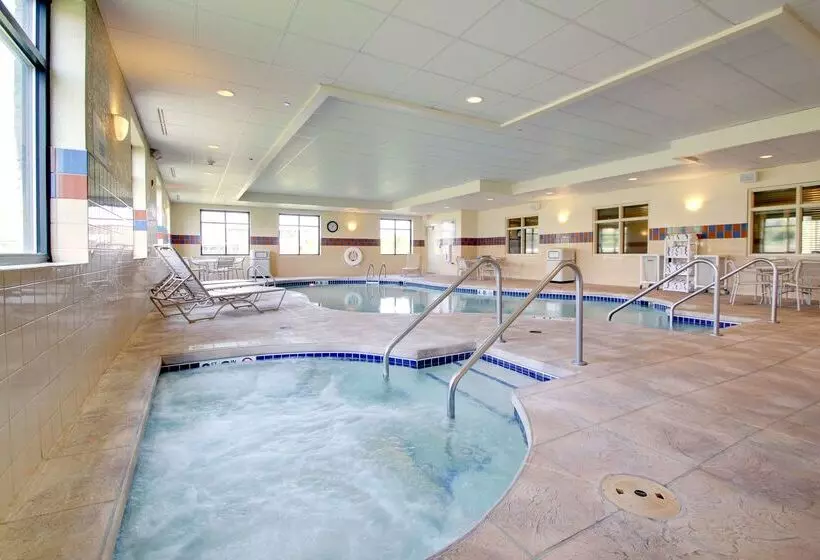 Otel Hampton Inn & Suites Grafton