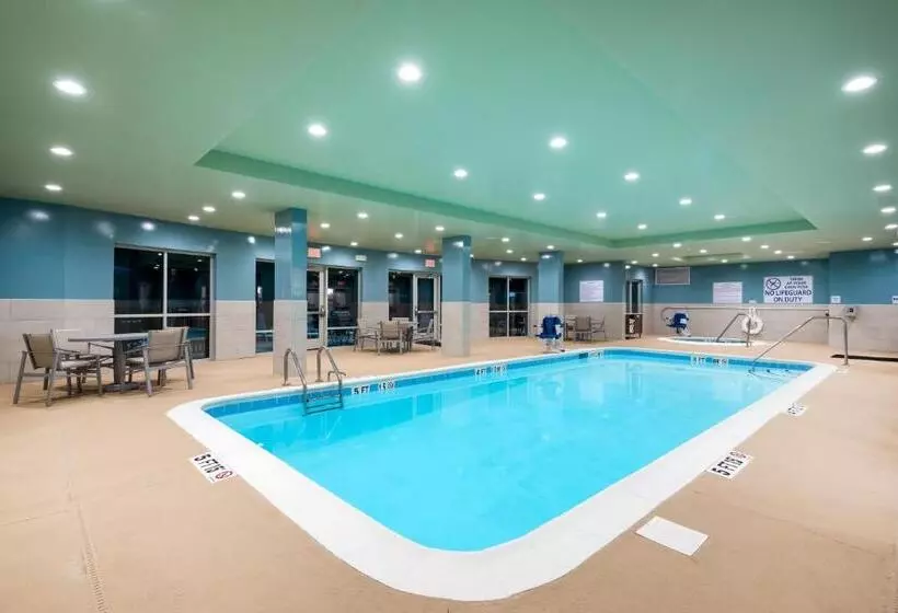 ホテル Holiday Inn Express & Suites Florence I 95 & I 20 Civic Ctr, An Ihg