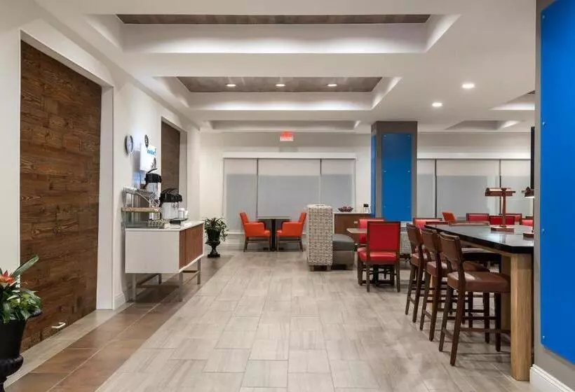 فندق Holiday Inn Express & Suites Florence I 95 & I 20 Civic Ctr, An Ihg