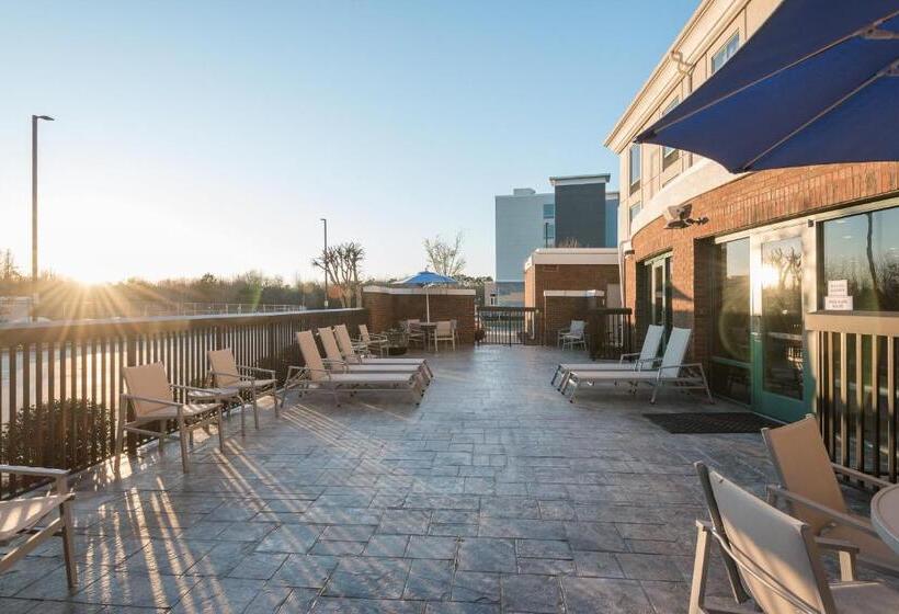 בית מלון כפרי Holiday Inn Express & Suites Florence I 95 & I 20 Civic Ctr, An Ihg