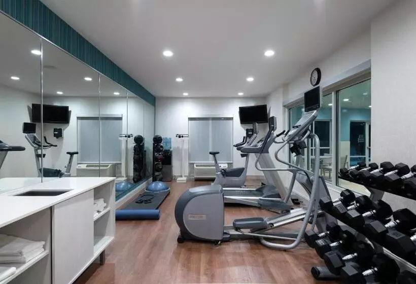 ホテル Holiday Inn Express & Suites Florence I 95 & I 20 Civic Ctr, An Ihg