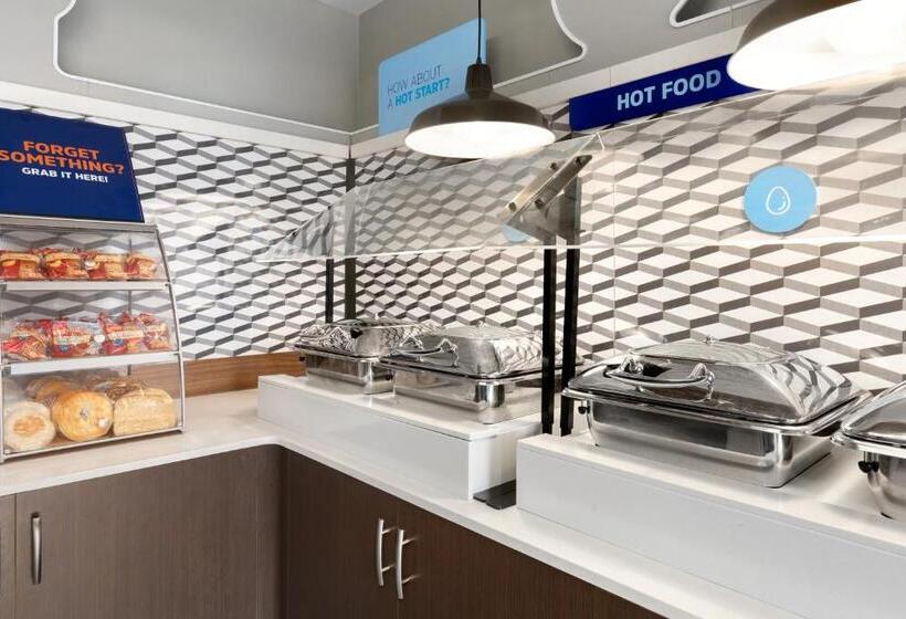 فندق Holiday Inn Express & Suites Greenville Downtown, An Ihg