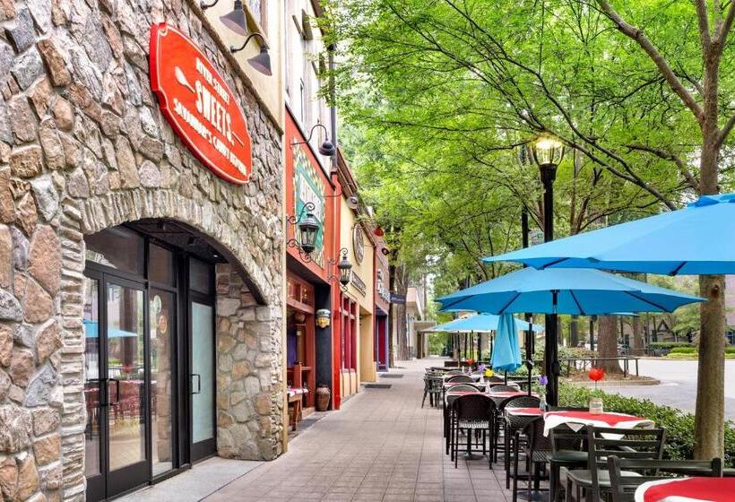 فندق Holiday Inn Express & Suites Greenville Downtown, An Ihg