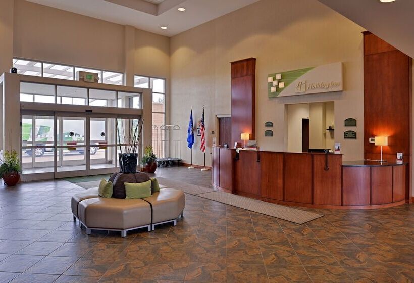 فندق Holiday Inn Madison At The American Center, An Ihg