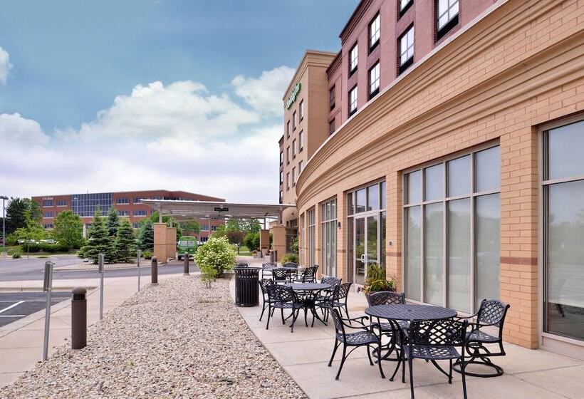 فندق Holiday Inn Madison At The American Center, An Ihg