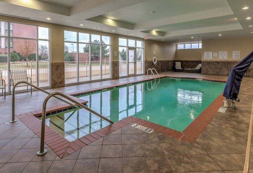 בית מלון כפרי Holiday Inn North Quail Springs, An Ihg